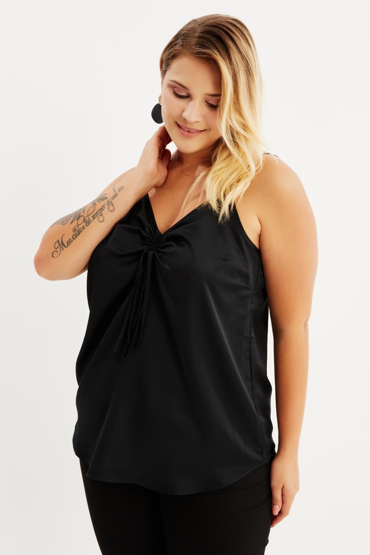 Saten İp Askılı Büzgülü Bluz