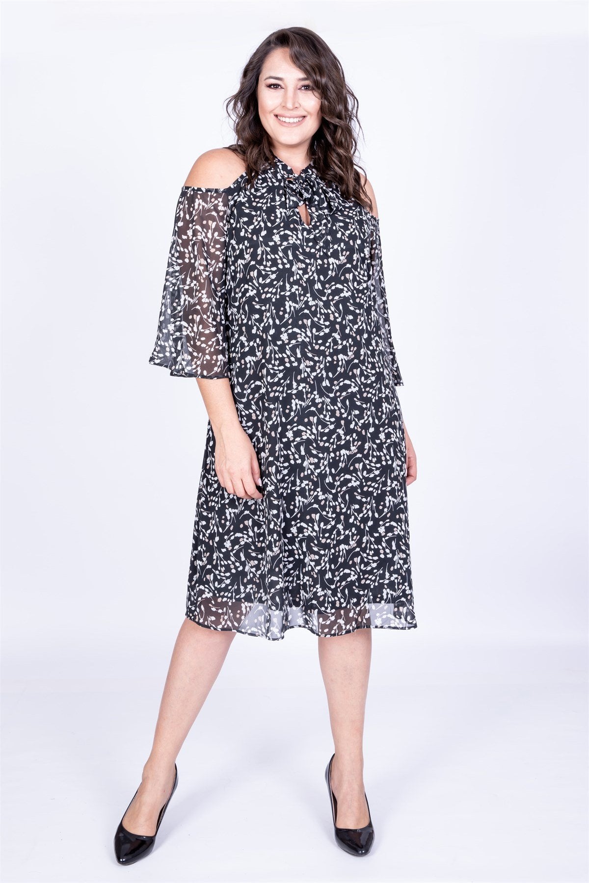 Şifon Bağlama Detaylı Elbise