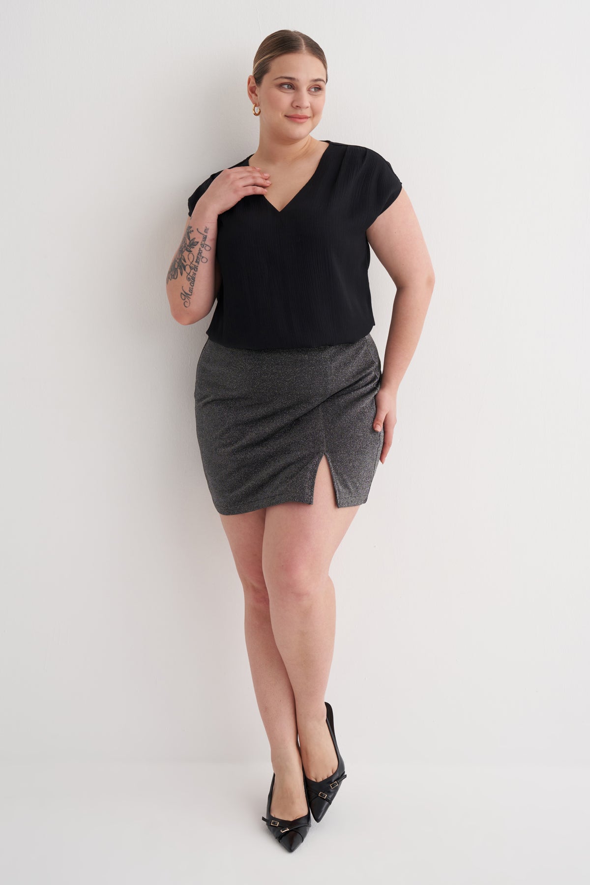 Simli Yırtmaçlı Mini Etek