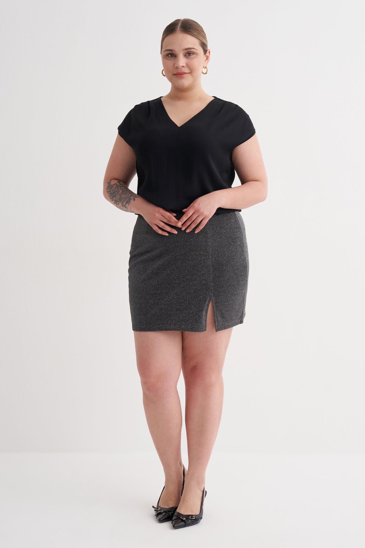 Simli Yırtmaçlı Mini Etek