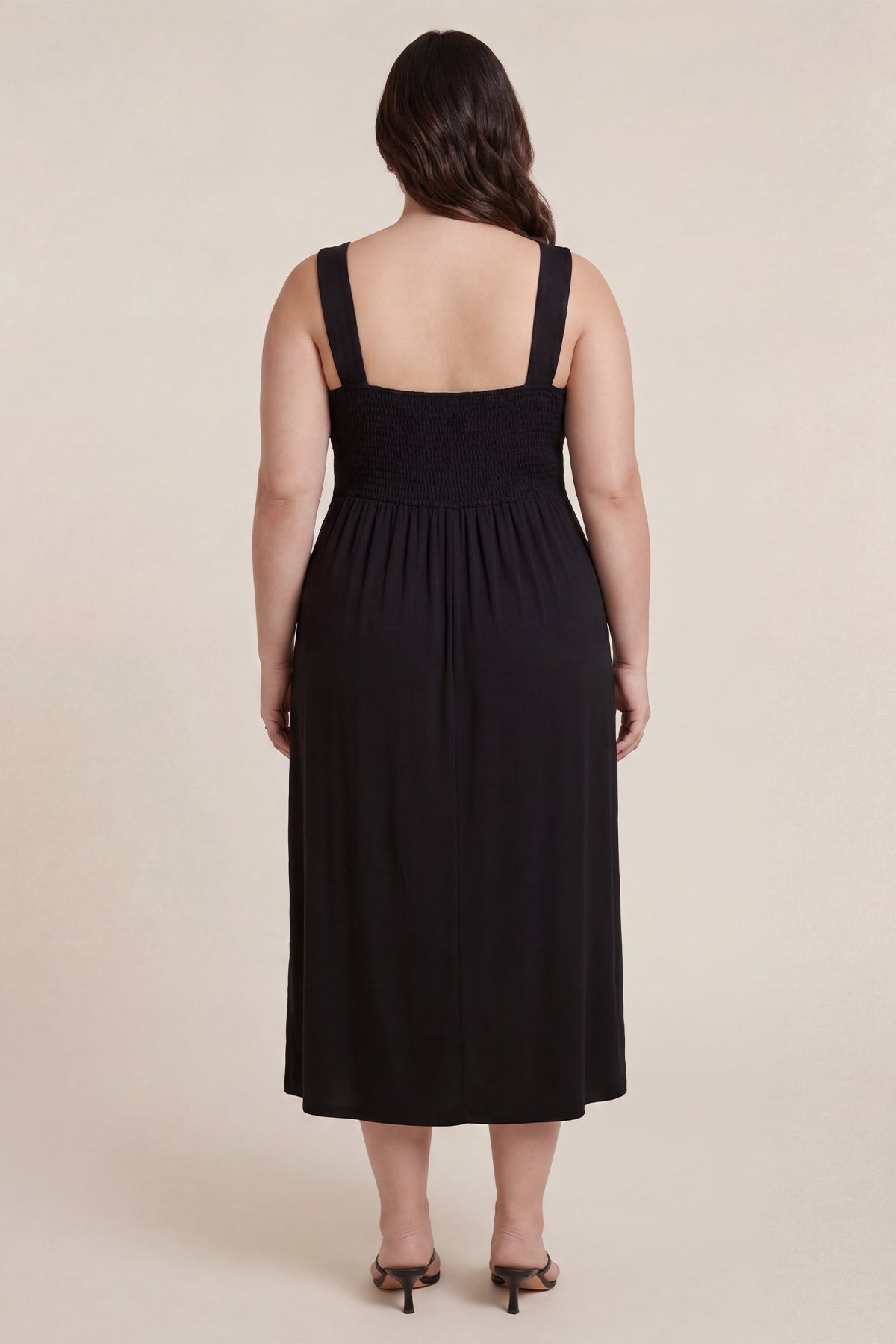 Toka Detaylı Gipeli Örme Elbise