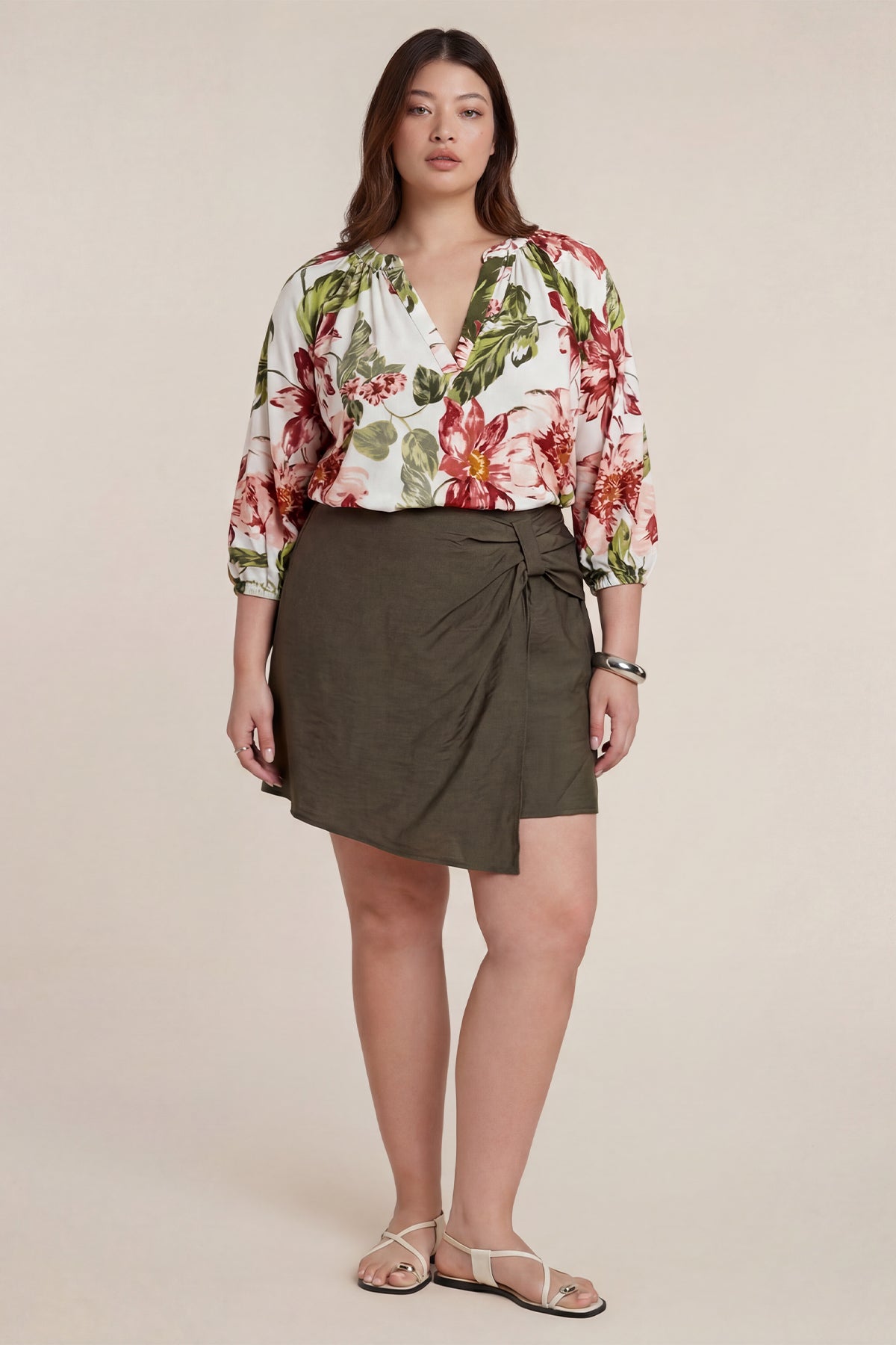 V Yaka Büzgü Detaylı Örme Bluz