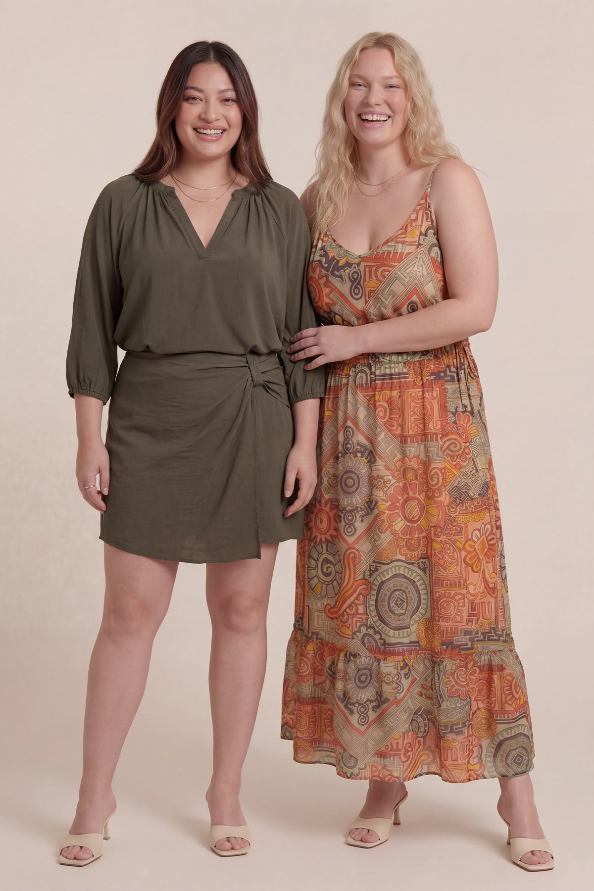 V Yaka Büzgü Detaylı Örme Bluz