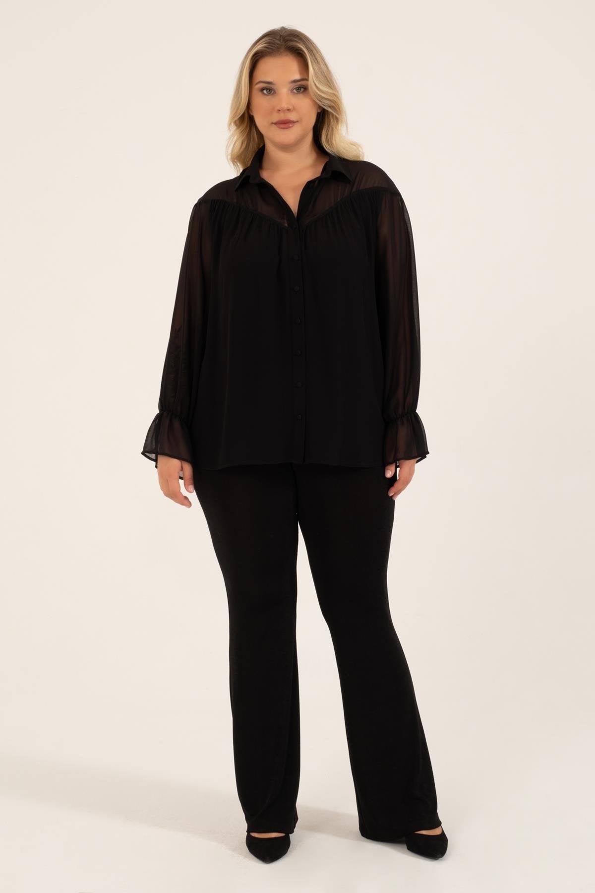 Yakası ve Kolları Şifon Bluz