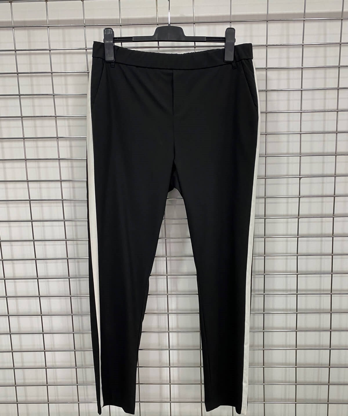 Yandan Şeritli Beli Lastikli Pantolon