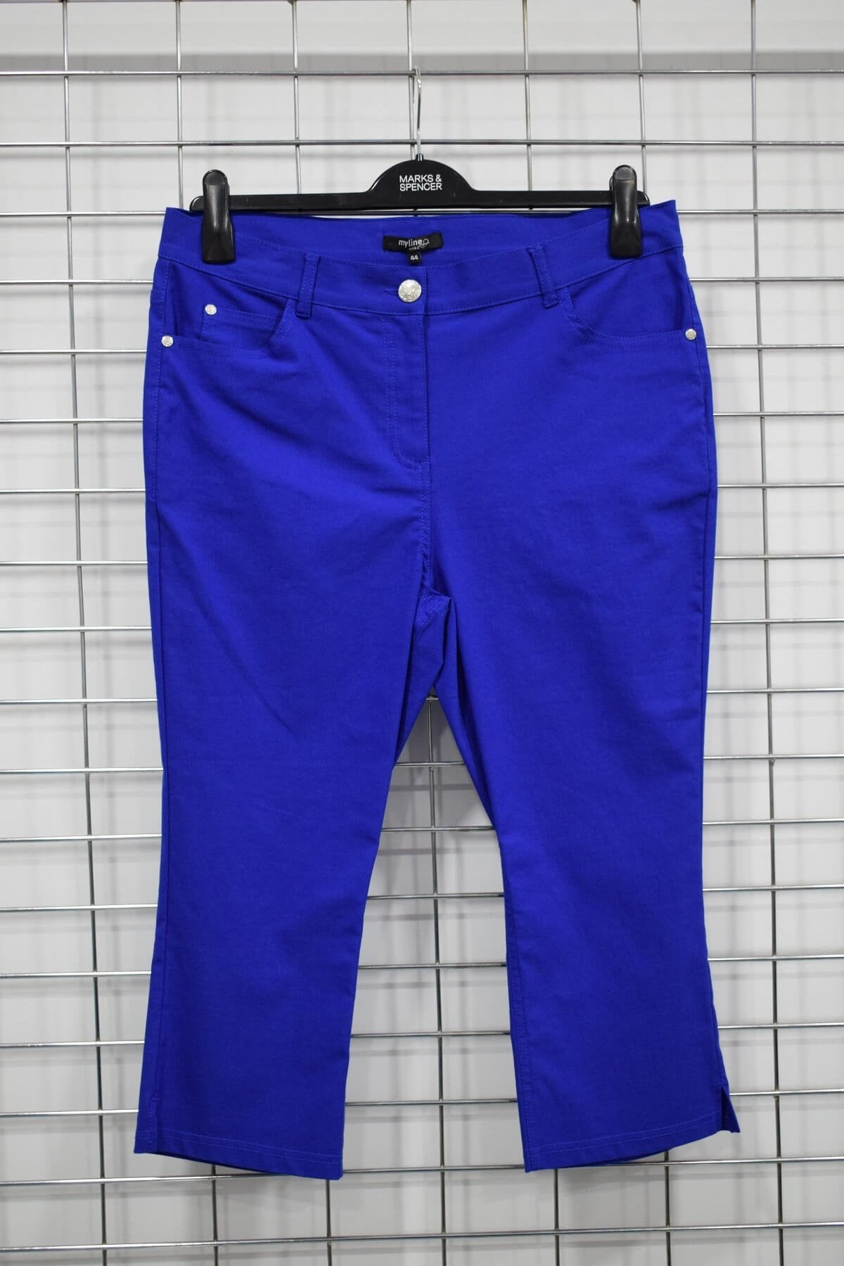 Yırtmaçlı Kapri Pantolon